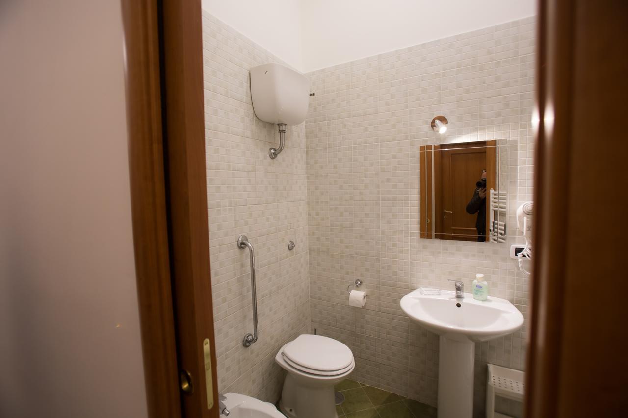 A Casa Di Nonna Giulia Bed & Breakfast Naples Exterior photo