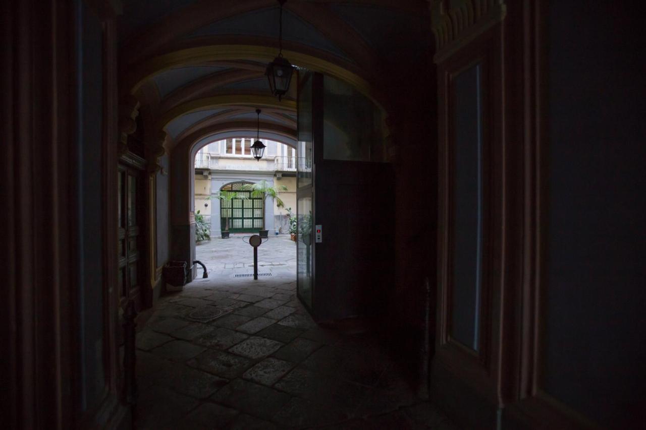 A Casa Di Nonna Giulia Bed & Breakfast Naples Exterior photo